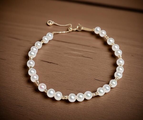 Gilded Serenity - 鎏金靜謐