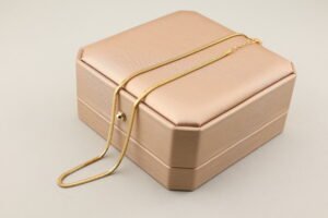 18K 白金 真鑽花冠設計項鍊 - 18K White Gold Diamond Floral Crown Necklace