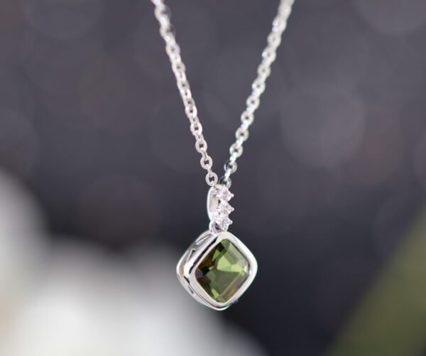 Garden Serenity  - 花園寧靜