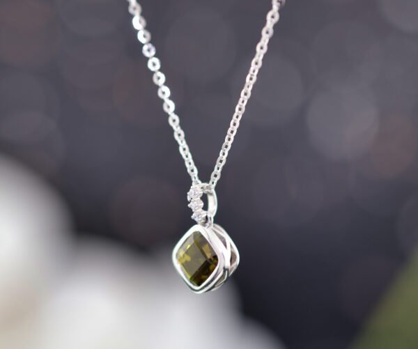 Garden Serenity  - 花園寧靜