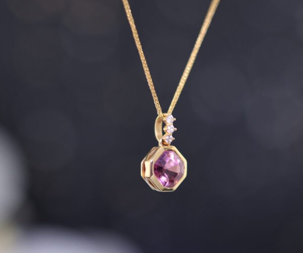 Love's Petal Octagon - 愛之花瓣八角