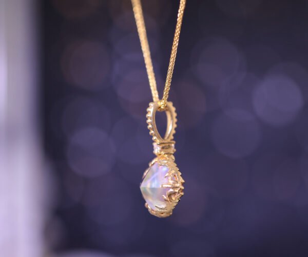 Lunar Prism - 月光稜鏡