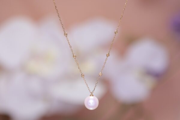 Akoya Serenity Arc Necklace - 閃亮之珠項鍊