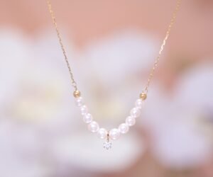 IMG_6476 Akoya Solitaire Charm Necklace - 微光之弧