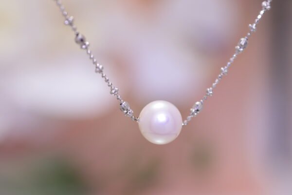 Akoya White Gleam Necklace - 白淨光輝項鍊