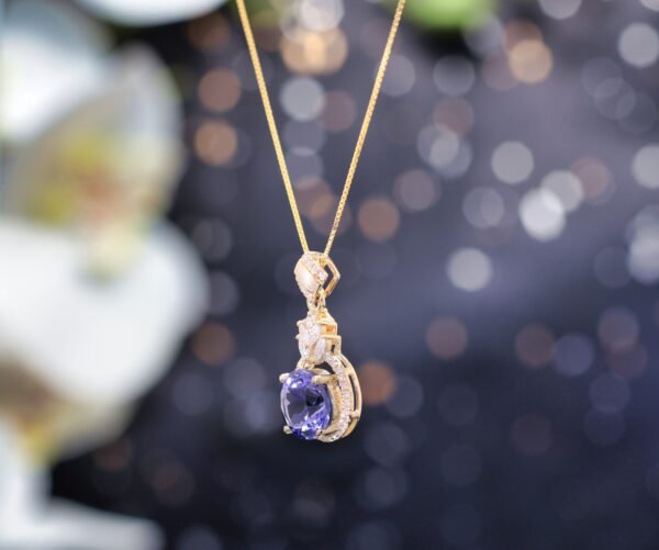 Purple Queen -「星夜之舞」18K頂級坦桑石真鑽墜飾