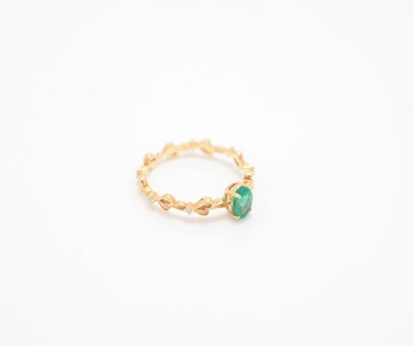 Emerald Vine Ring - 祖母綠藤蔓戒