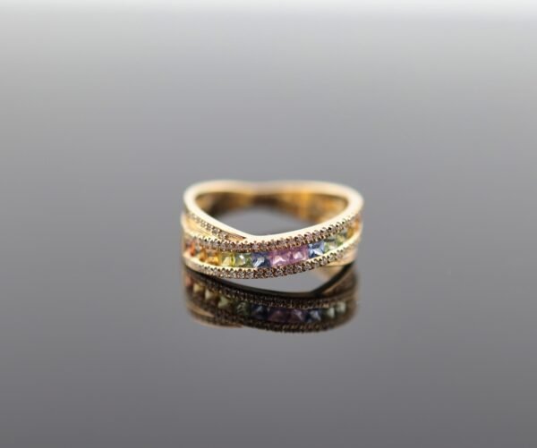 Rainbow Embrace Ring - 彩虹擁抱戒指