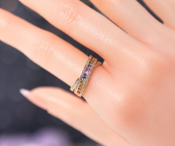 Rainbow Embrace Ring - 彩虹擁抱戒指