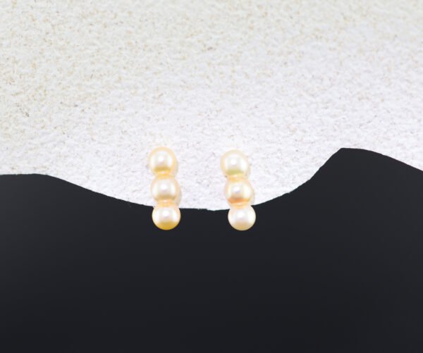 Three-Tier Akoya Gold Earrings - 三生緣能量珍珠耳釘