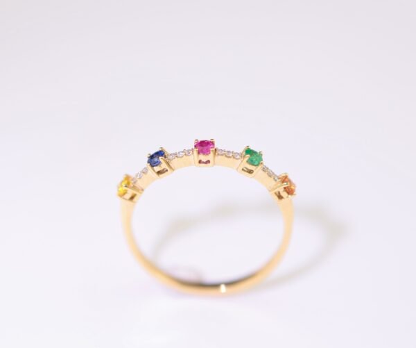 Radiant Constellation Ring -「繽紛之約」18K金真鑽彩虹戒指