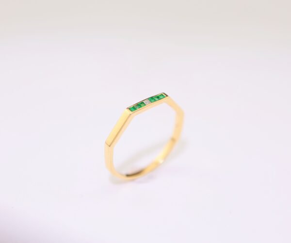 Emerald Orbit Ring  -「綠境六和」18K金祖母綠真鑽六邊形戒指