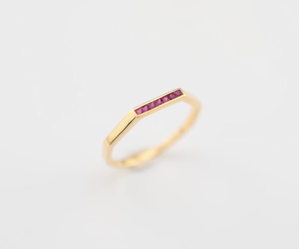 Ruby Orbid Ring -「赤心耀鑽」18K金紅寶石真鑽六邊形戒指
