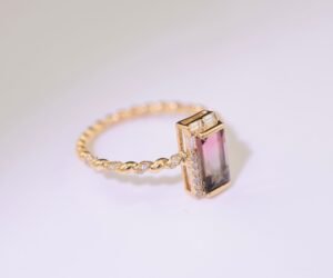 Watermelon Muse Ring -「心語漸染」18K西瓜碧璽真鑽麻花戒指