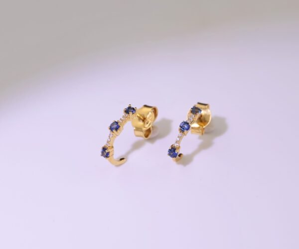 Sapphire Moonlight Earrings –「星辰之舞」18K金藍寶石真鑽耳釘