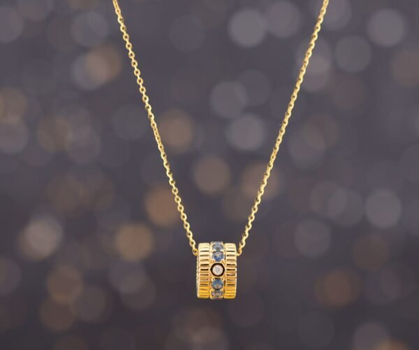 Sapphire Eternity Charm —「幸運之輪」18K金藍寶石真鑽項鍊