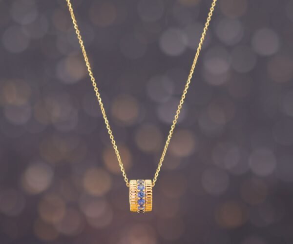 Sapphire Eternity Charm —「幸運之輪」18K金藍寶石真鑽項鍊