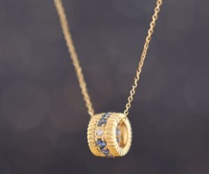 Sapphire Eternity Charm —「幸運之輪」18K金藍寶石真鑽項鍊