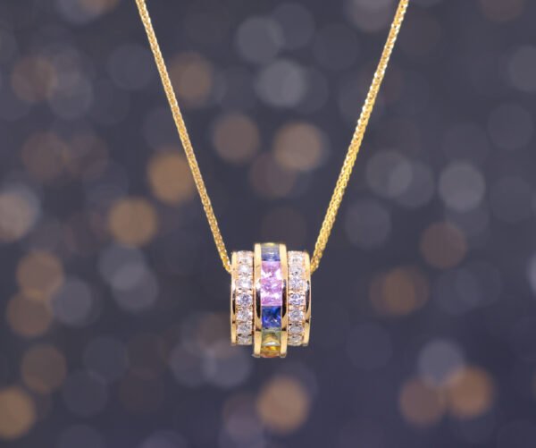 Prism of Dreams –「流轉之光」18K彩藍寶真鑽項鍊