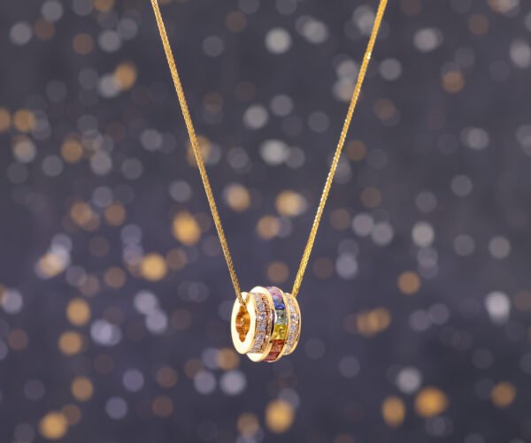 Prism of Dreams –「流轉之光」18K彩藍寶真鑽項鍊