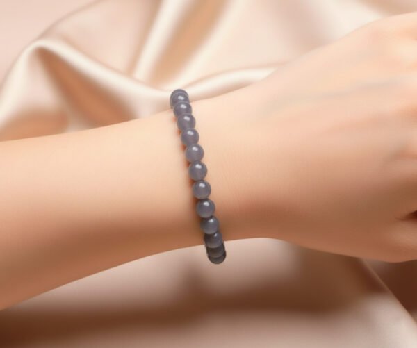 Sacred Smoke Jade Bracelet - 神聖煙韻和田玉手串