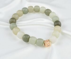 The Zen Cube Hetian Jade Bracelet - 靜心方糖和田玉手串