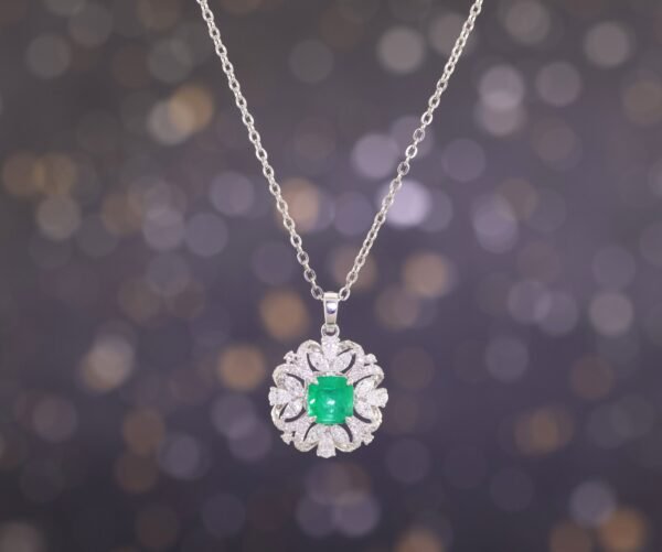 18K 白金 真鑽花冠設計項鍊 - 18K White Gold Diamond Floral Crown Necklace