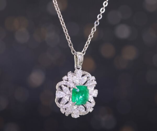 18K 白金 真鑽花冠設計項鍊 - 18K White Gold Diamond Floral Crown Necklace