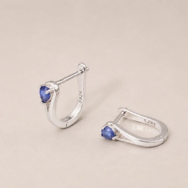 Sapphire Drop Huggie Earrings｜藍寶水滴 925純銀藍寶石耳扣耳環