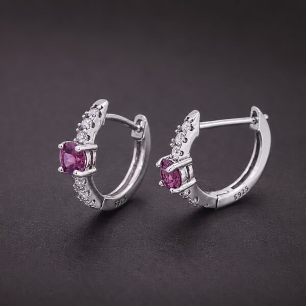 Rosy Glow Huggie Earrings｜玫彩微光 925純銀玫紅碧璽鋯石耳扣耳環