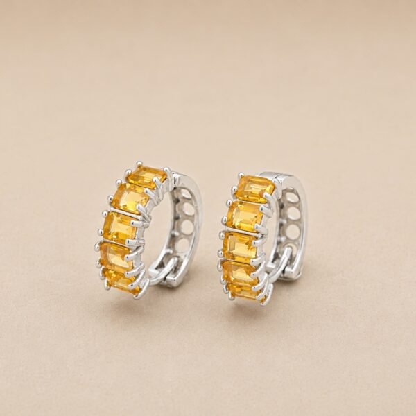 earringserkouhuansueijin2 Golden Glow Huggie Earrings|金耀微光 925純銀黃水晶耳扣耳環