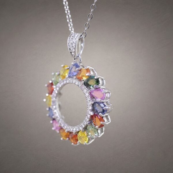 Rainbow Sapphire Wreath Necklace｜彩虹藍寶花環 925純銀彩色藍寶石鋯石項鍊