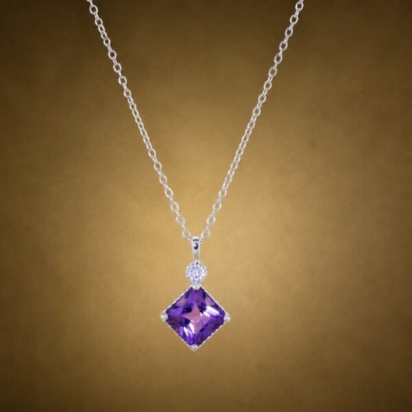 Violet Diamond Necklace｜紫晶菱光 925純銀紫水晶鋯石項鍊