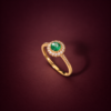 ring18kcircleemeralddiam4 Muzo Emerald Halo Ring|木佐祖母綠璀璨光環 18K黃金鑽石戒指