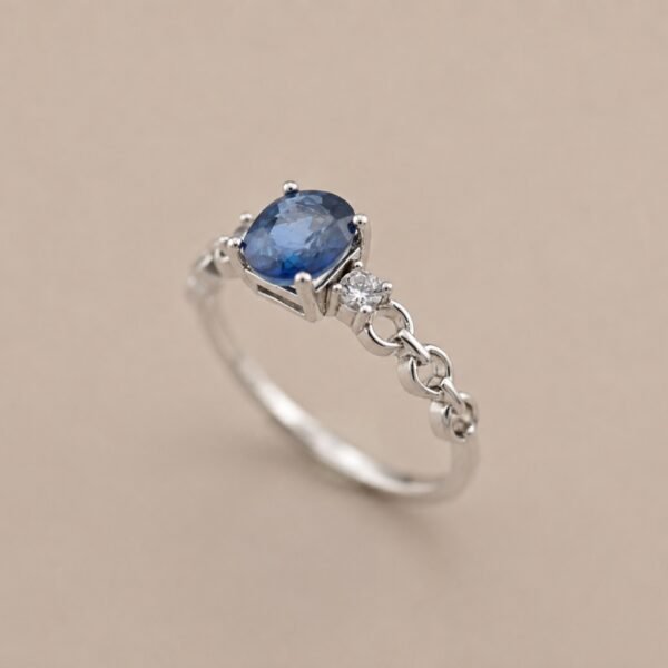 Royal Azure Ring｜皇家藍韻 925純銀藍寶石戒指