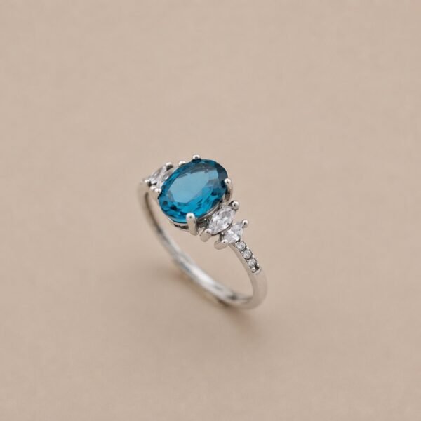 Midnight Tide Ring｜深海夜潮 925純銀倫敦藍托帕石戒指