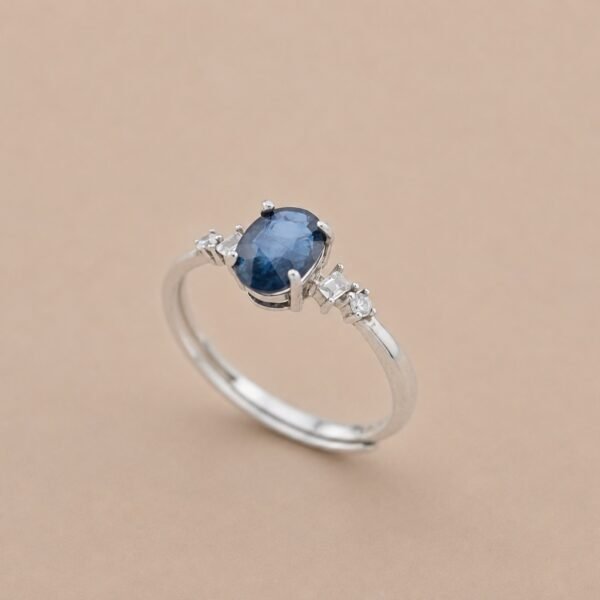 Sapphire Majesty Ring｜藍寶華韻 925純銀藍寶石戒指