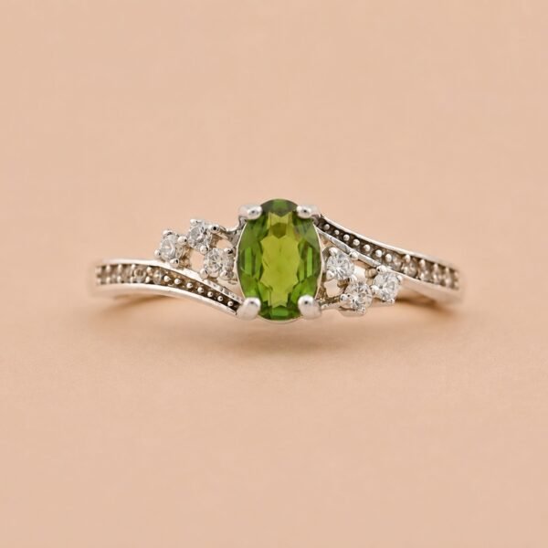 Verdant Melody Ring｜翠韻流光 925純銀綠色碧璽戒指