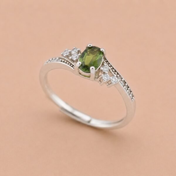 Verdant Melody Ring｜翠韻流光 925純銀綠色碧璽戒指