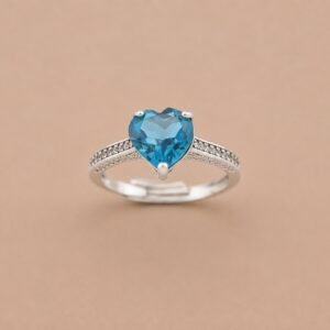 Azure Heartlight Ring｜湛藍心光 925純銀瑞士藍托帕石戒指