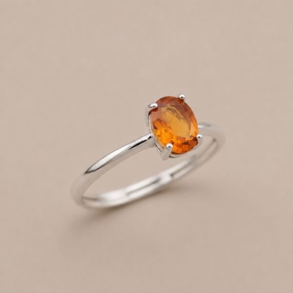 Amber Solace Ring｜琥珀暖陽 925純銀馬德拉黃水晶戒指