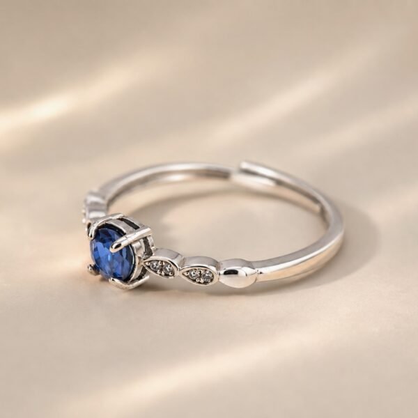 Sapphire Vine Ring｜藍寶藤光 925純銀藍寶石鋯石戒指
