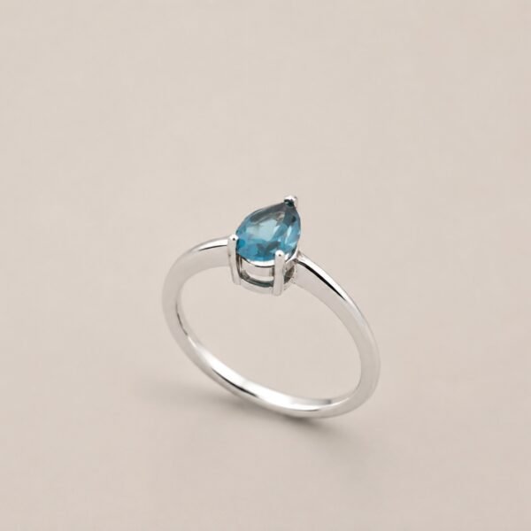 ringsilverlondontopazgota3 Midnight Teardrop Ring|夜藍之滴 925純銀倫敦藍托帕石戒指
