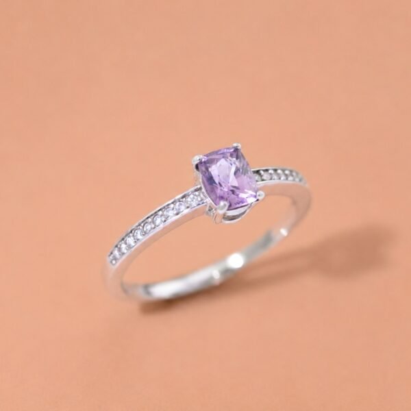 Violet Radiance Ring｜紫羅蘭流光 925純銀紫羅蘭尖晶石戒指