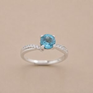 Sky Serenity Ring｜晴空之境 925純銀天空藍托帕石戒指