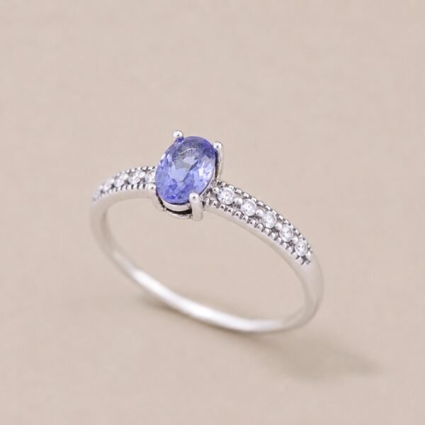 Twilight Tanzanite Ring｜暮紫星光 925純銀坦桑石鋯石戒指