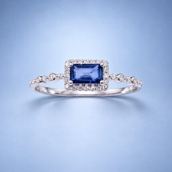 Azure Geometry Sapphire Ring｜湛藍方影 18K白金藍寶石鑽石戒指